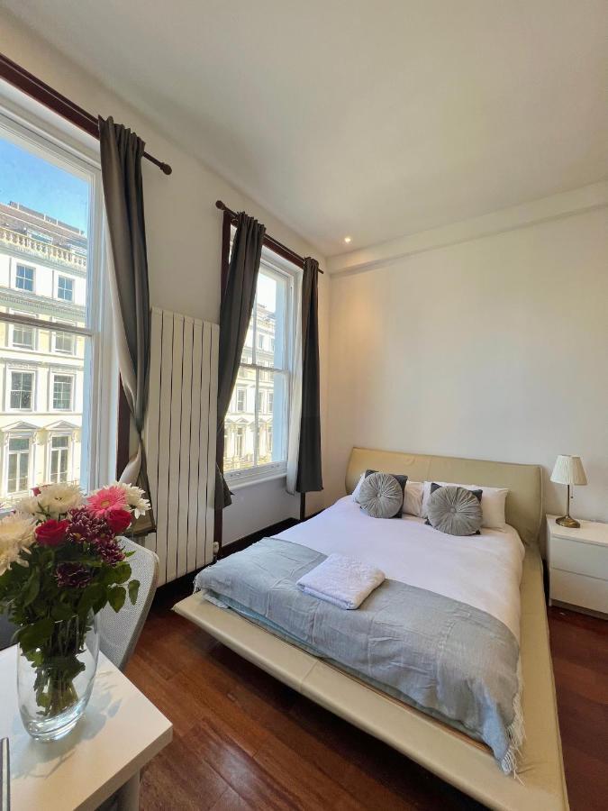 Kensington Luxury Apartments Londen Buitenkant foto