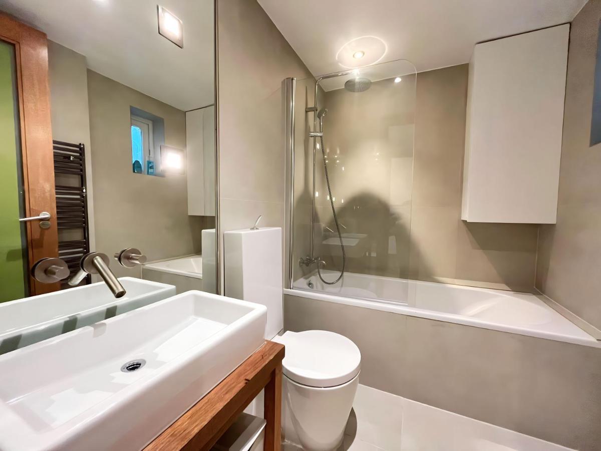 Kensington Luxury Apartments Londen Buitenkant foto